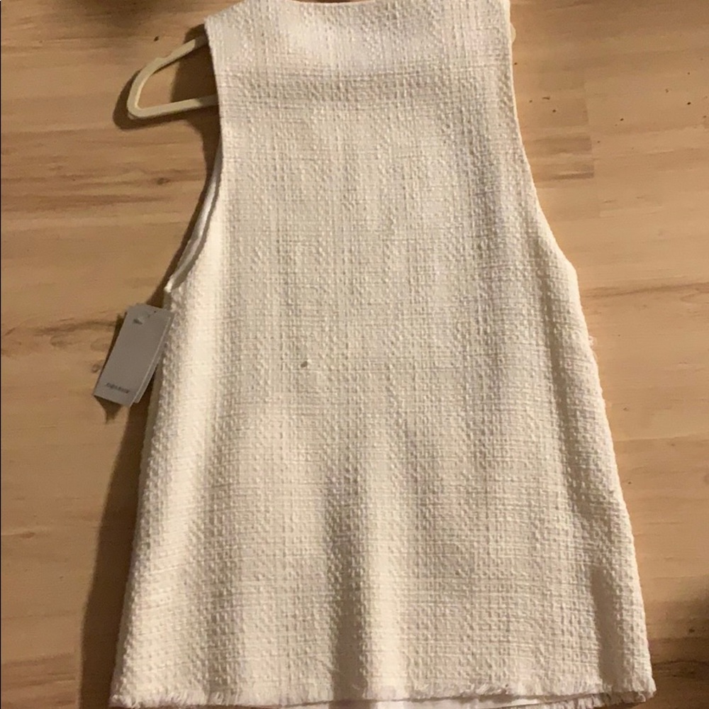 White dress - Picture 2 of 2
